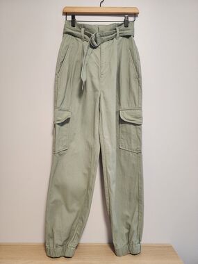 Aritzia Sunday Best Gravity Cargo Pants Paperbag Joggers Green Size 0 Utility